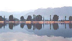 Mahogany house boats, Srinagar, Kashmir